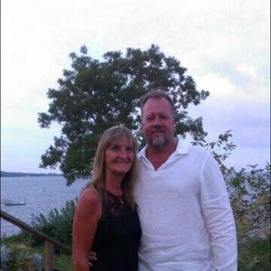 Meet your Posher, Debi